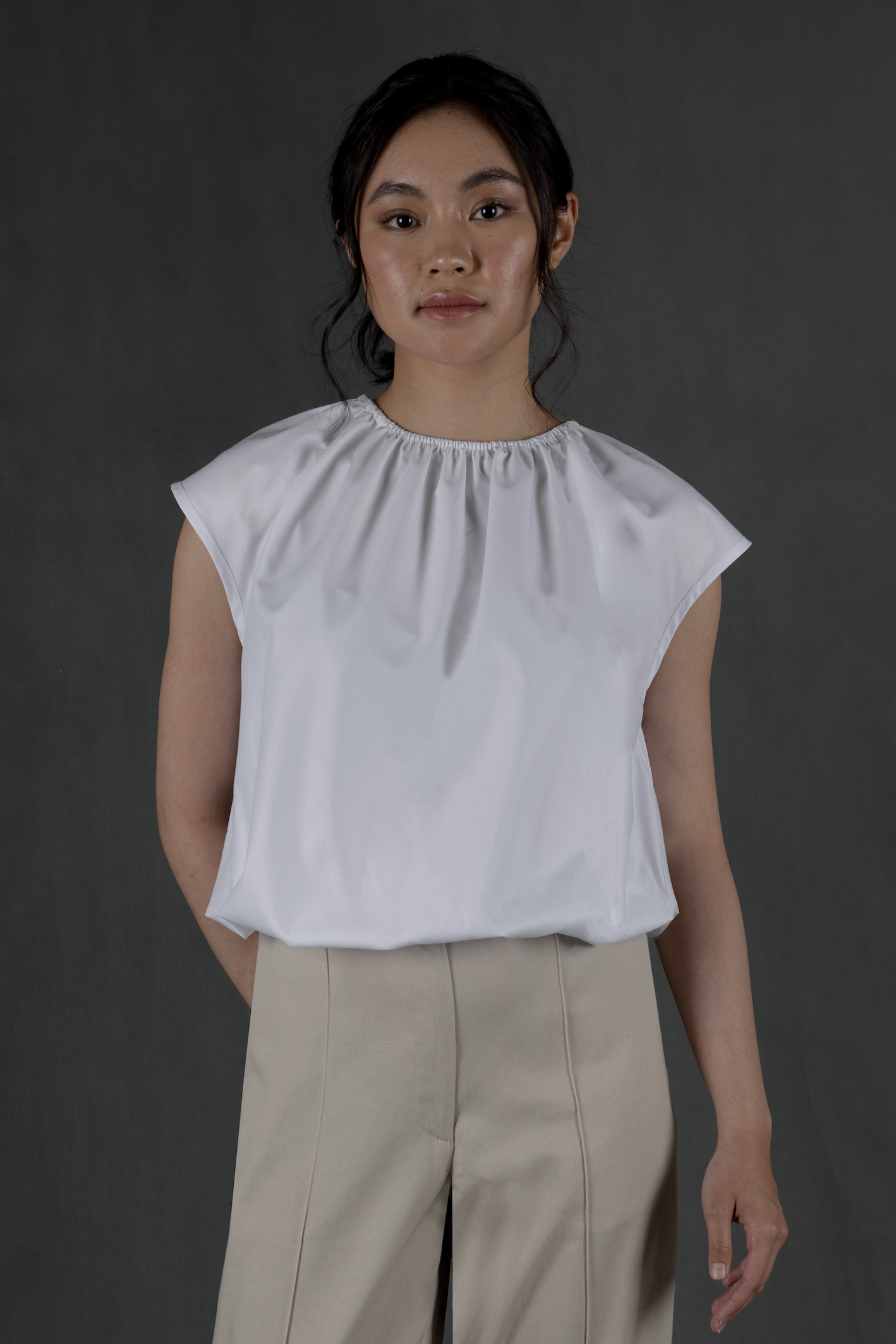 ruched neck top - white