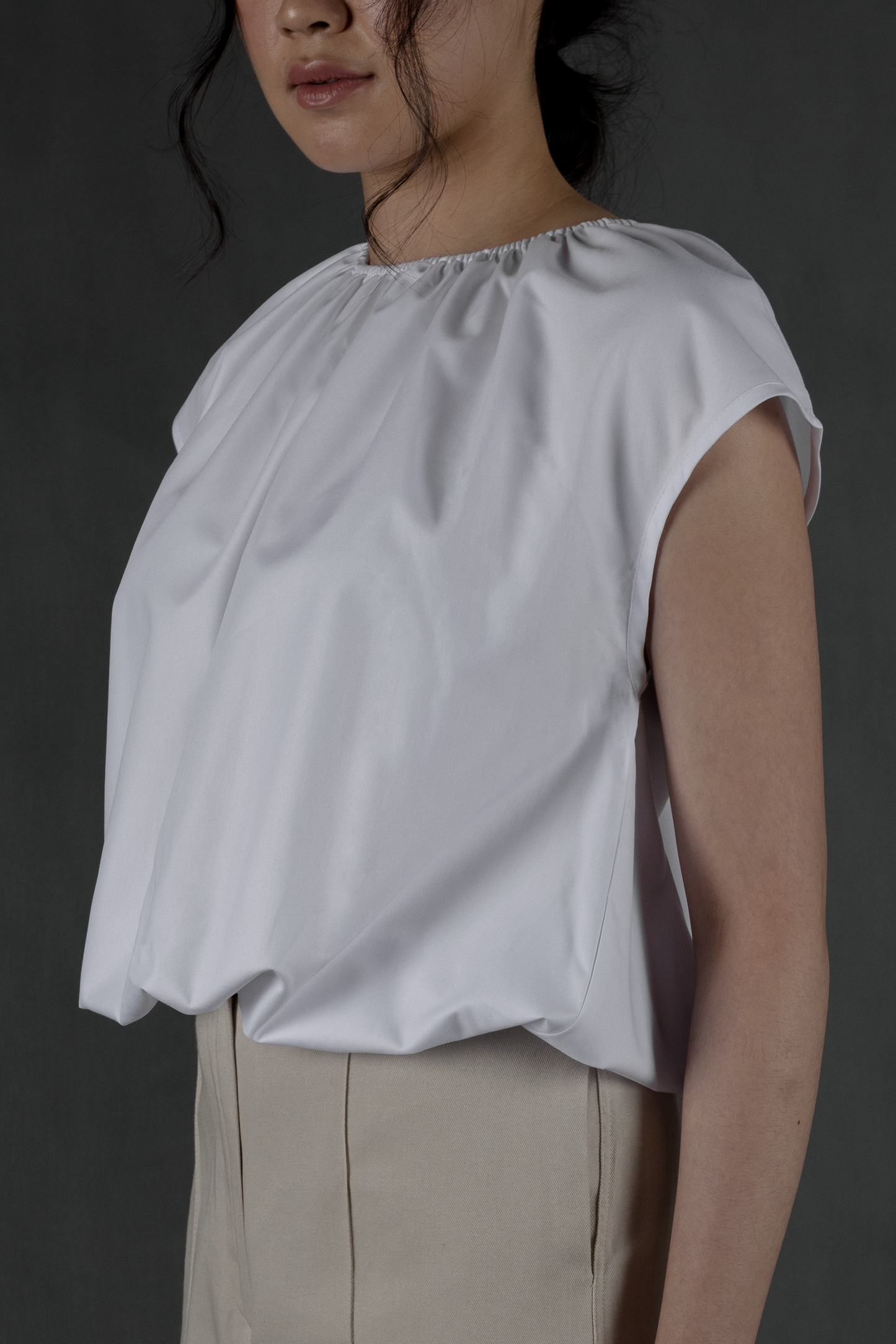 ruched neck top - white