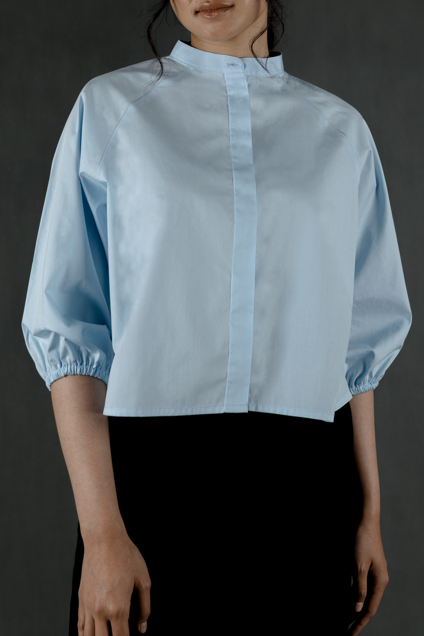 puff sleeve cropped shirt - sky