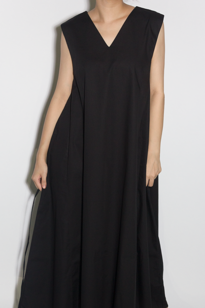 v-tent dress - black