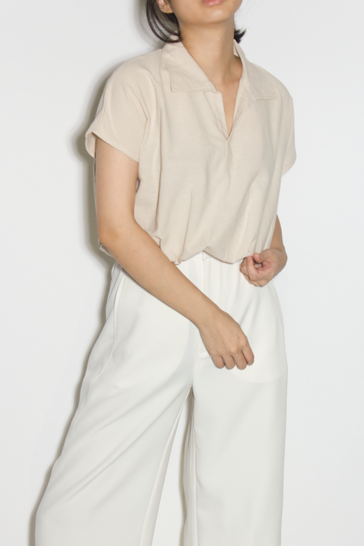 linen blend v-collar top - ecru