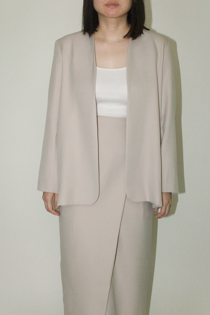 tailored blazer - oat