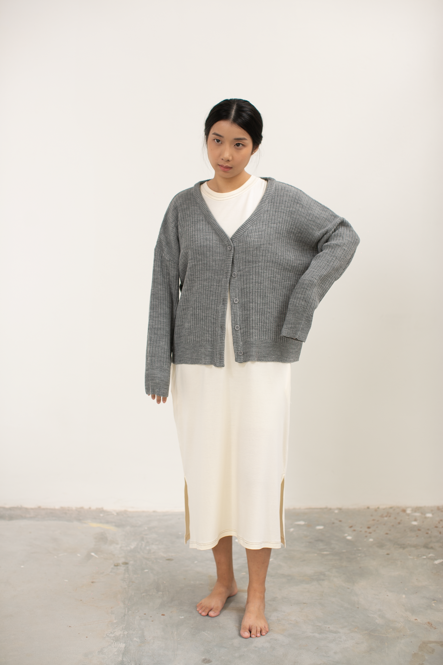 knit loose button cardigan - grey