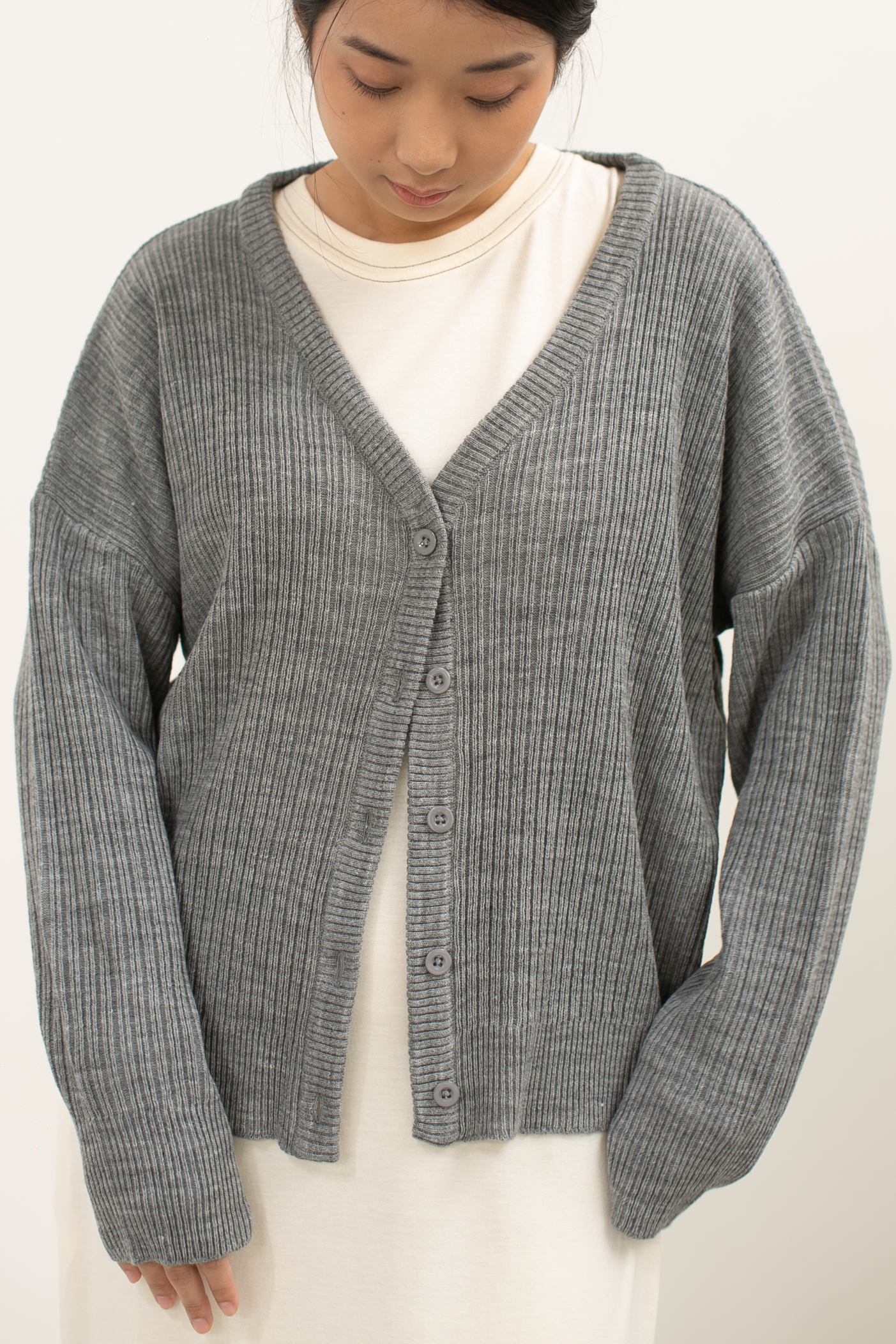 knit loose button cardigan - grey