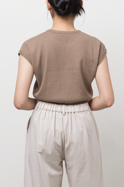 knit crop round neck top - brown