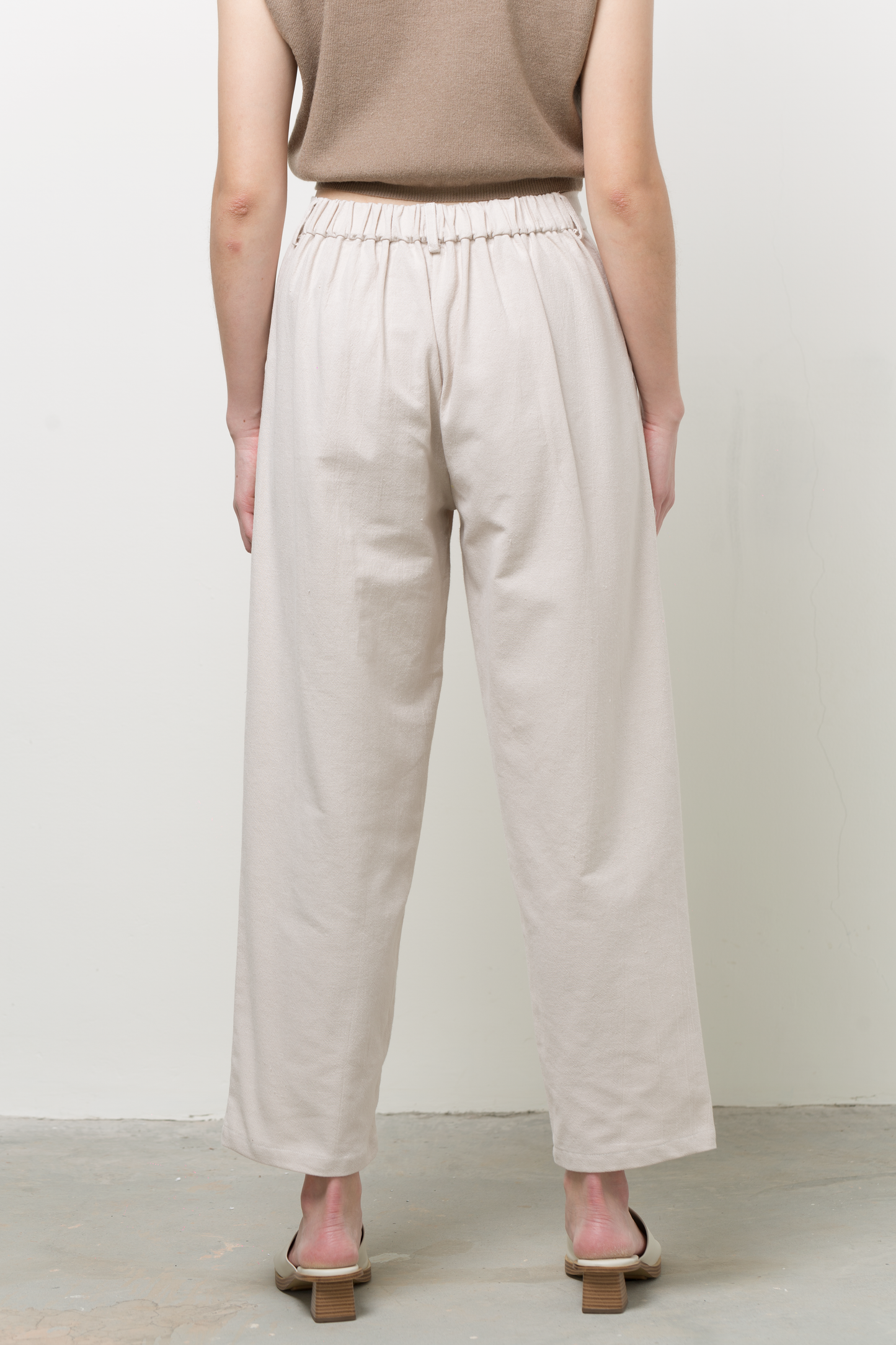 linen blend mid-waist straight pants - ecru