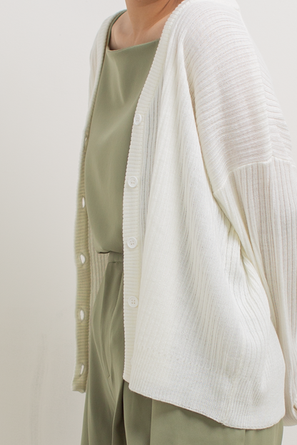 knit loose button cardigan - off white