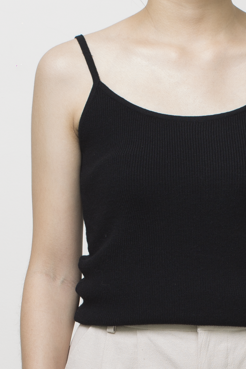 knit strap tanktop - black