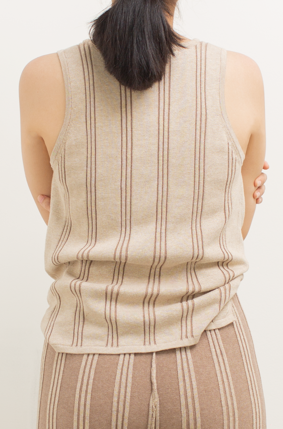 knit stripe pattern top - brown