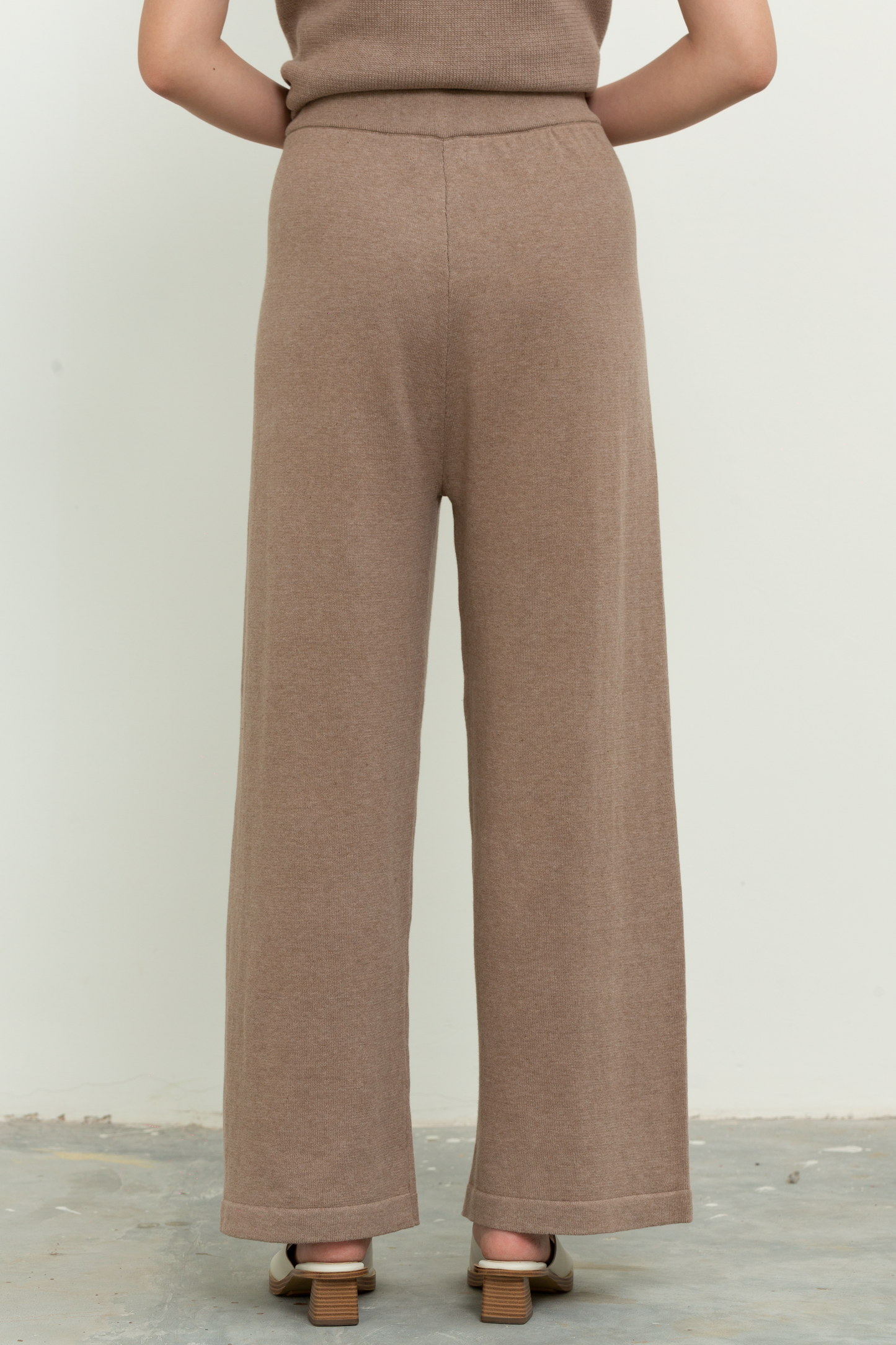 knit long pants - brown