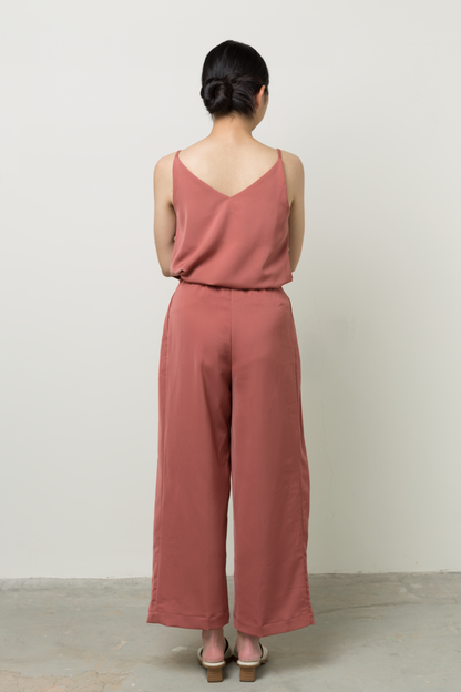 tulip fold long pants - red