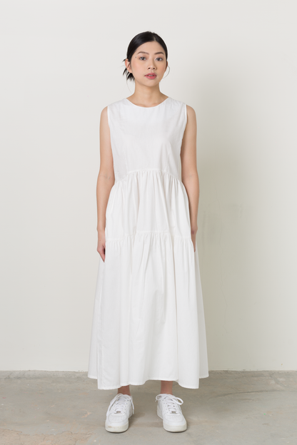 maxi tiered dress - white