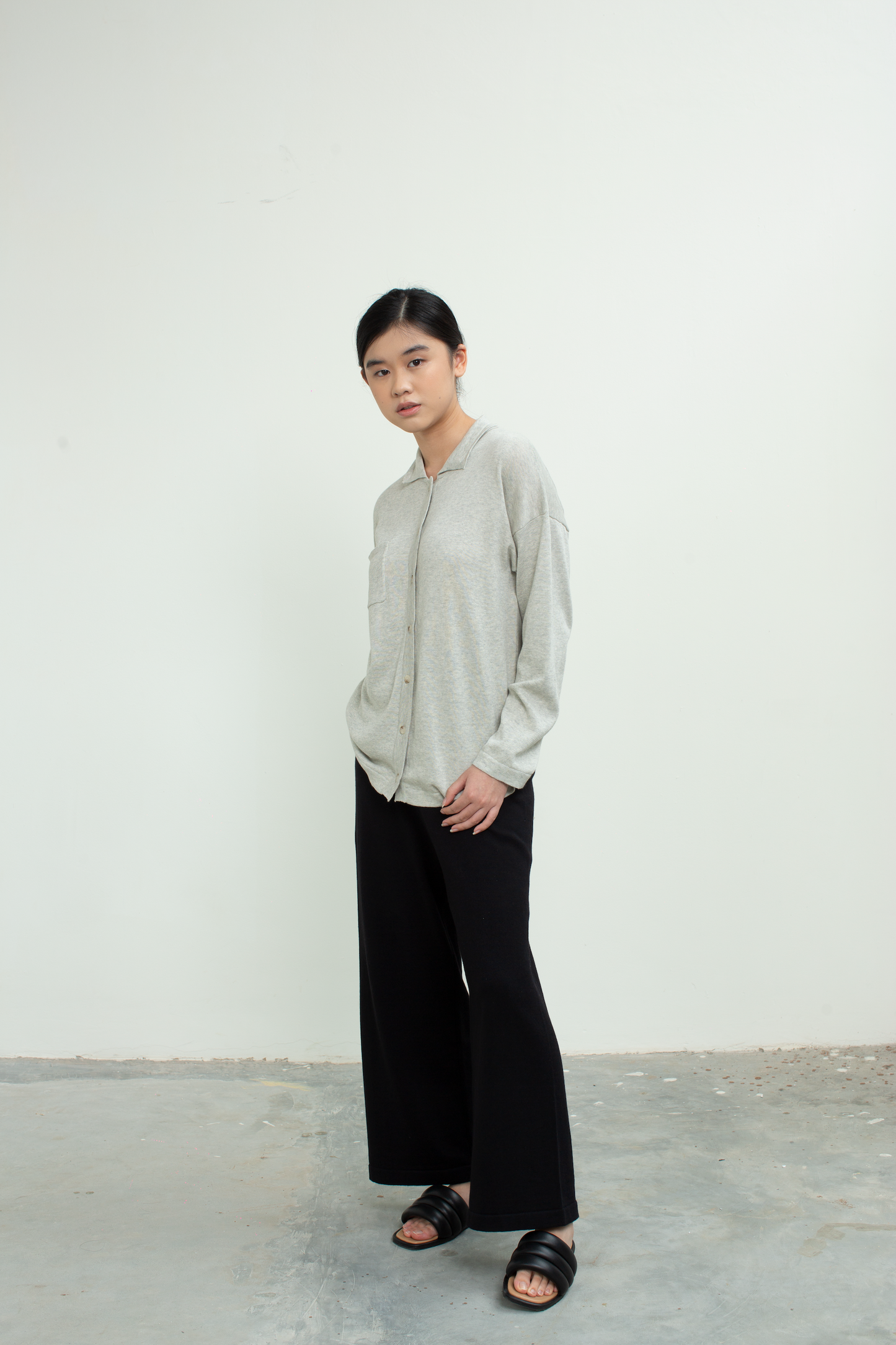 knit long sleeve shirt - grey